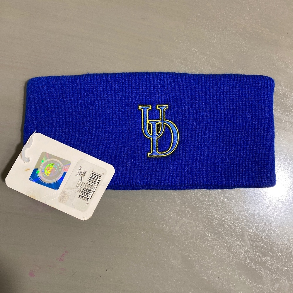 NWT University of Delaware winter headband